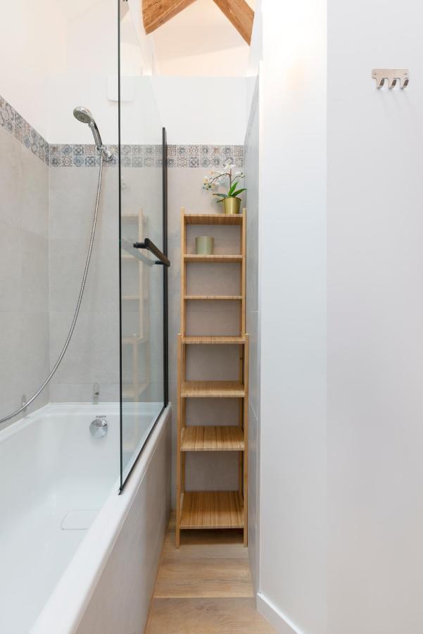 Le Favori De Montesquieu Apartment Nancy Luaran gambar
